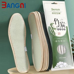 2 paar 3ANGNI Bamboe Houtskool Antigeur en Deodorant Inlegzolen Zand Mesh Absorberend Ademend Comfortabel Schoen Pad Zool 240110