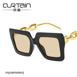 2 stuks mode luxe designer box chain zonnebril 2022 nieuwe mode groot frame straatfoto zonnebril gepersonaliseerde zonnebril concave vorm