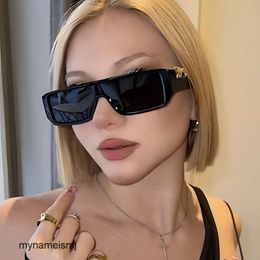 2 pcs Mode Designer de luxe Boîte connectée lunettes de soleil léopard à bord étroit 2024 nouvelles célébrités Internet lunettes de soleil Instagram lunettes de soleil hip-hop à la mode