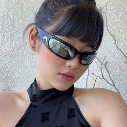2 PCS Fashion Luxury Designer Jinxiaozhong Moon Lunettes de soleil 2021 Nouvelles lunettes de soleil Hip-Hop disco