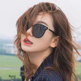 2 stuks mode luxe ontwerper nieuwe GM zonnebril herenmode trend online populariteit straatfotografie groot gezicht dunne bril uv-bestendige zonnebril dames