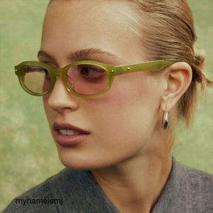 2 pcs Mode Designer de luxe Petit cadre lunettes de soleil à ongles de riz 2023 nouvelles lunettes de soleil fille épicée lunettes de soleil pour femmes design concave uni