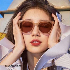 2 pièces mode luxe concepteur Tan lunettes de soleil 2020 nouveau coréen petites lunettes de soleil fraîches simples lunettes de soleil anti UV dame