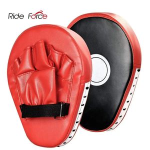 2 PCS Kick Boxing Gants Pad Punch Target Bag Hommes MMA PU Karaté Muay Thai Combat Libre Sanda Formation Adultes Enfants Équipement 240226