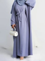 2 pièces Abaya Slip Sans manches Hijab Robe correspondant aux ensembles musulmans simples Abayas pour les femmes Dubaï Turquie Vêtements Africain Islamiques 240410