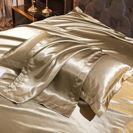Couleur d'oreiller en satin de soie de glace à 2 pièces Couleur unie de luxe 48x74cm Covelle d'oreiller d'été Cool Reconft