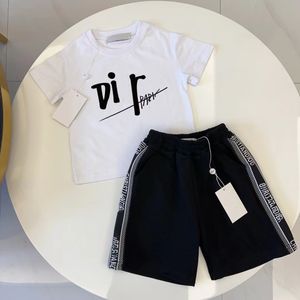 2 piezas Kid t mierda ropa para bebés para niños diseñar dos piezas set 100% algodón sumas gils boy sets cómodos con una banda superior de manga top de tiro