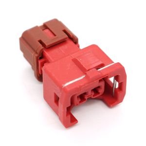 Conector de sensor de inyector de combustible rojo hembra de 2 pines Enchufe flexible PB187-02086