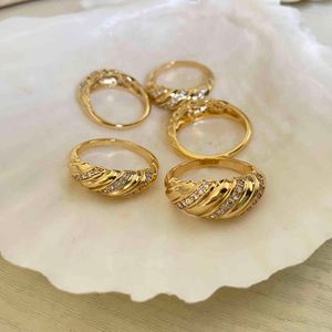 2 Siz Hollow Twisted Wide Croissants Ringen voor Dames Cubic Zirkoon 18K Vergulde Diamond Ring Trendy Minimalistische Sieraden 2021