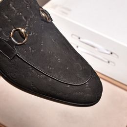 2 Zapatos de cuero transpirables de diseñador de estilo para hombres Lujoso cuero suave Parte inferior suave Primavera y otoño Zapatos de vestir formales de negocios para mejores hombres para hombres más tamaño 38-45