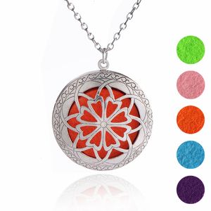 Colliers aromatiques pour femmes, 2 Styles, pendentif creux en forme de cœur et de fleur, diffuseur d'huile essentielle, bijoux, accessoires de mode