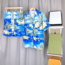 2 Mode d'été Mens Survêtements Hawaii pantalons de plage ensemble chemises de créateurs impression chemise de loisirs homme slim fit le conseil d'administration246e