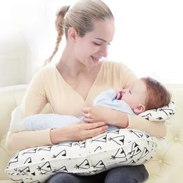 2 oreillers d'allaitement en U pour les bébés alimentant les oreillers pour les bébés et les oreillers de protection de la tête pour empêcher les bébés de suffoquer en raison du lait maternel 240424