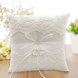 20 * 20 cm Europese boog kussen bruiloft decor ring kussen romantische geborduurde bloemen voor voor bruiloft ceremonie bruiloft benodigdheden