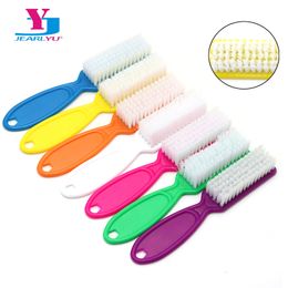 20/50 pcs / lot Handle de poignée en plastique Brosse de brossage Nettoyage Poudre Poudre de poudre de manucure professionnelle multifonctionnelle Brosses en gros