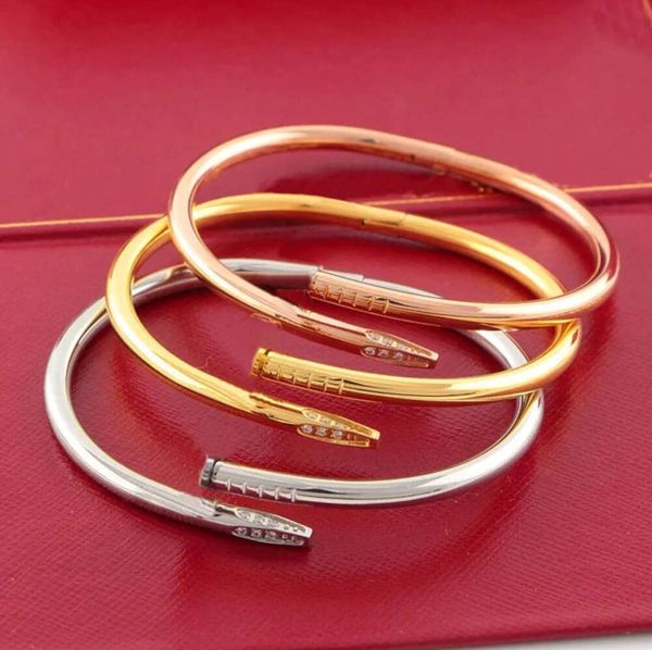 20 Brazalete Amor Pulsera de oro Pulsera de uñas Brazaletes de diseño para mujeres Hombres Brazalete de aleación de acero inoxidable Pulsera Pulseras Plateado Plata Rosa Joyería Diamante