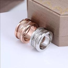 20 COLORE anello a vite amore anelli da uomo gioielli classici di design di lusso da donna Lega di acciaio al titanio placcato oro Oro Argento Rosa Mai 209K