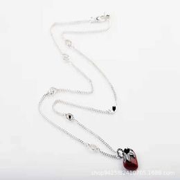 20% OFF 2023 Nouveaux bijoux de mode de luxe de haute qualité pour le collier de fraise en trois dimensions en argent double