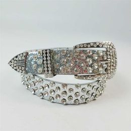 20% de réduction sur la ceinture Designer Nouvelle ceinture pour femmes cloutée de diamants sans marques maille rouge et ceinture