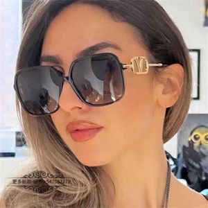 20% de descuento en gafas de sol nuevas para hombres y mujeres de diseñador de lujo 20% de descuento en el generoso estilo de montura de Warren ins net red a juego con personalidad femenina moda masculina va4101