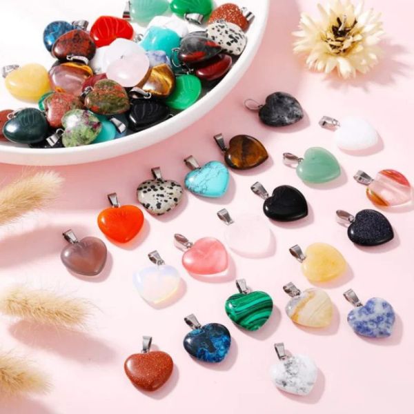 20 PCS Pendentifs en pierre en forme de coeur Perles de chakra