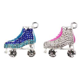 20 pc's/kavel aangepaste hangers roze en blauwe strass skate sportartikelen charme pin voor cadeau/decoratie
