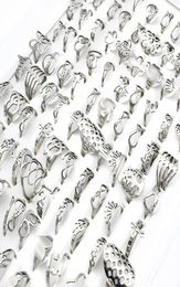 20 pièces / lot petit mélange Anneaux en acier inoxydable pour femmes musicales Butfly Flower Charm Love Letter Ring Wholesale Lots Bulk1185050