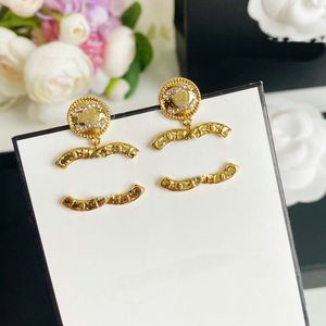 20 Style Marque Diamant Boucles D'oreilles Stud Designer Boucles D'oreilles Lettre Boucles D'oreilles Femmes De Noce Bijoux Accessoires Cadeaux