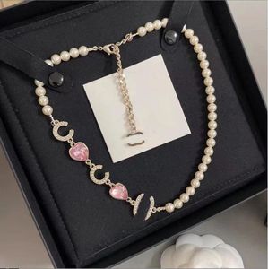 20 -stijl Classic Fashion Luxury Brand Designer 18K Gold Pell Pearl kettingen Letter Pendant ketting trui ketenen sieraden accessoires