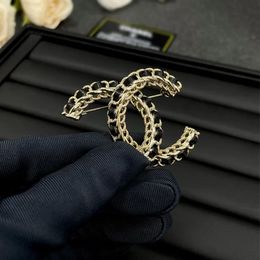 20 Style Designer broche marque C-lettre broches broches femmes élégant fête de mariage bijoux accessoires cadeaux