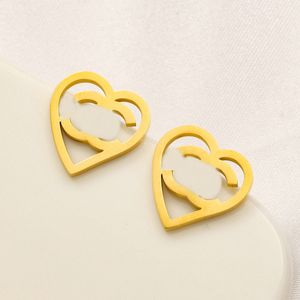 20 boucles d'oreilles de créateur de style marque lettre boucle d'oreille aime en forme de coeur boucles d'oreilles en or de luxe femmes accessoires de bijoux de fête