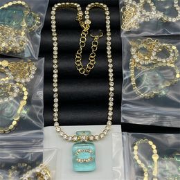 20 style double lettre C pendentif colliers plaqué or 18 carats cristal perle strass pull collier femmes fête de mariage bijoux 7689789