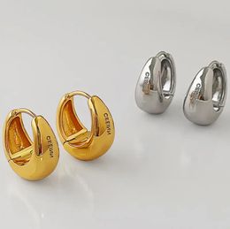 Boucles d'oreilles de créateurs pour femmes18K plaqué or cerceau Triangle brillant lumière avec lettres de mode rétro personnalité Stud pour cadeau de bijoux de fête