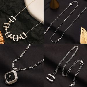 20 Estilos Diseñador Marca Carta Collares pendientes de acero inoxidable Collar chapado en oro Geometría Bolsa Cadena ajustable Moda mujer