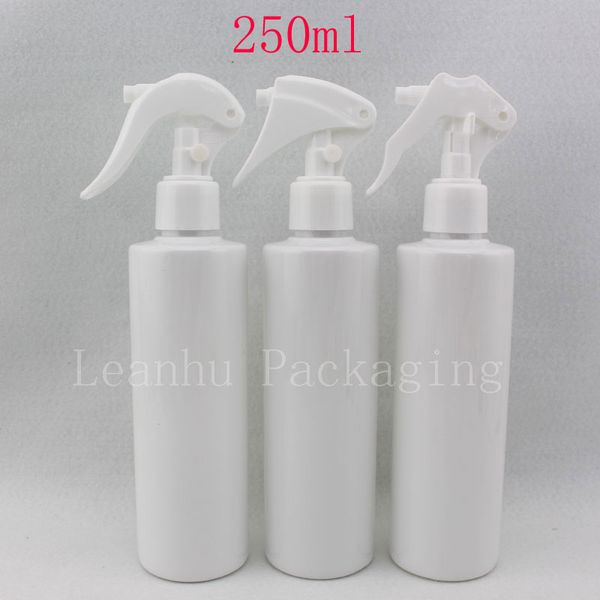 Récipients cosmétiques de pompe de pulvérisation de souris en plastique vide blanc de 20X250 ml, bouteille en PET colorée de maquillage avec pompe de pulvérisation à gâchette