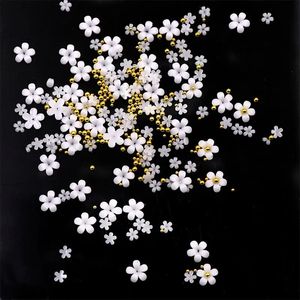 200 pièces 3d fleur blanche et perles d'or perles nair art accesorries outil pour la beauté faux décoration de ongles