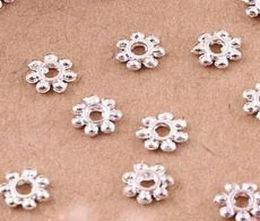 2000PCSLOT Silver plaqué Daisy Spacer Beads Spacers 4 mm Bijoux Composants bijoux Diy Sell5698211