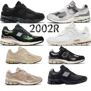 2002r Protection Pack New Sneakers Chaussures de course Apes ensemble Strong Black Camo Phantom Rain nuage Cloud Sea Salt Driftwood 2002r Femme