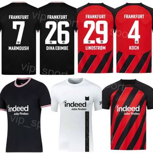 23 24 Maillot de football du Club Eintracht Frankfurt 26 DINA EBIMBE 7 MARMOUSH 29 NKOUNKOU 3 PACHO 15 SKHIRI 4 KOCH 1 TRAPP 27 GOTZE 24 BUTA 18 NGANKAM 31 MAX Kits de maillots de football