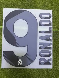 2009-2010 # 9 RONALDO NAMESET Insignia de parche de fútbol