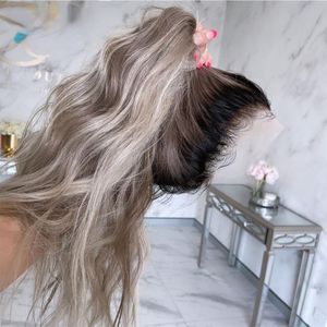 200densité Brésilienne Cheveux Humains Avant de Lacet Perruque Cendre Blonde Ombre Racine Légère Ondulée Perruque Ombre Smokey Gris Full Lace Front Perruques pour Femmes