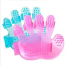 200 pcs / lot 14cm pour animaux de compagnie Cat Hands Douche salle de bain lavage Brosse en plastique Gants de massage de chien Palme couleurs mélangées