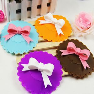 200 %/Lot Anti-Dust Silicone Cup Cover Mooie Bowknot Coffee Sucction Segand Dekd Cap Cup Cover Cover 10.5 cm