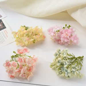 200pcs / lot Artificielle Hortensia Faux Fleurs Home Party Décoration Accessoires Cadeaux De Mariage Accessoires De Tir Intérieur Bricolage Bouquet De Mariée 2236