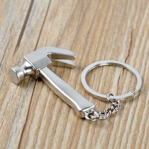 200 % Mini Metal Keychain Persoonlijkheid Klauw Hammer Pendant Model Claw Hammer Key Chain Ring Party Gunsten