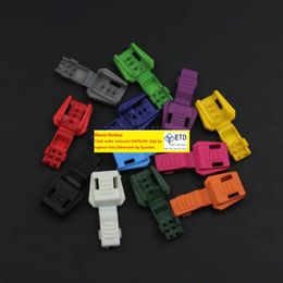 200 stks Pack Kleurrijke Rits Trekkoord Uiteinden Paracord Koord Tether Tip Koordvergrendeling Plastic Gesp 12 Kleuren Pick LL