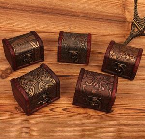 200pcs petites boîtes à bibelots vintage boîte de rangement de bijoux en bois coffre au trésor étui à bijoux décor artisanal au hasard motif DHL SN254