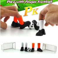 面白いガジェット理想パーティーの指サッカーマッチのおもちゃのおもちゃのおもちゃのゲームセット子供の贈り物のための2つの目標のおもちゃのおもちゃ
