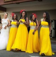 Atemberaubende gelbe Brautjungfernkleider Chiffon Lang für afrikanische Frauen plus Größe Kristall Perlen Abendkleid Großhandel