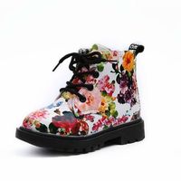2019 carini ragazze stivali promozione moda elegante floreale floreale stampa scarpe per bambini baby martin boots in pelle casual stivali da bambini